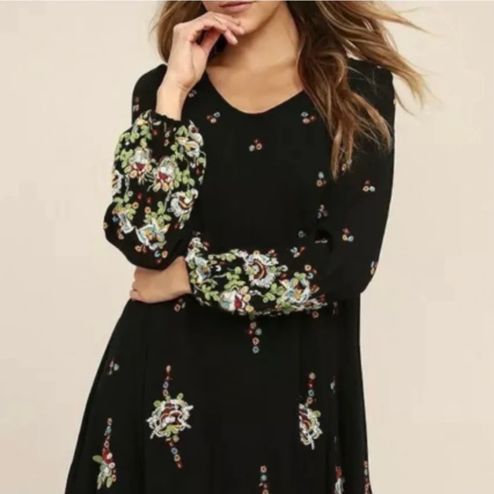 Free People Oxford Embroidered BoHo Mini Dress in Black - XS